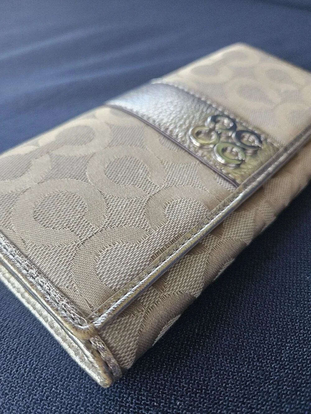 COACH Julia Op Art Flap Wallet (Style No. 44081):